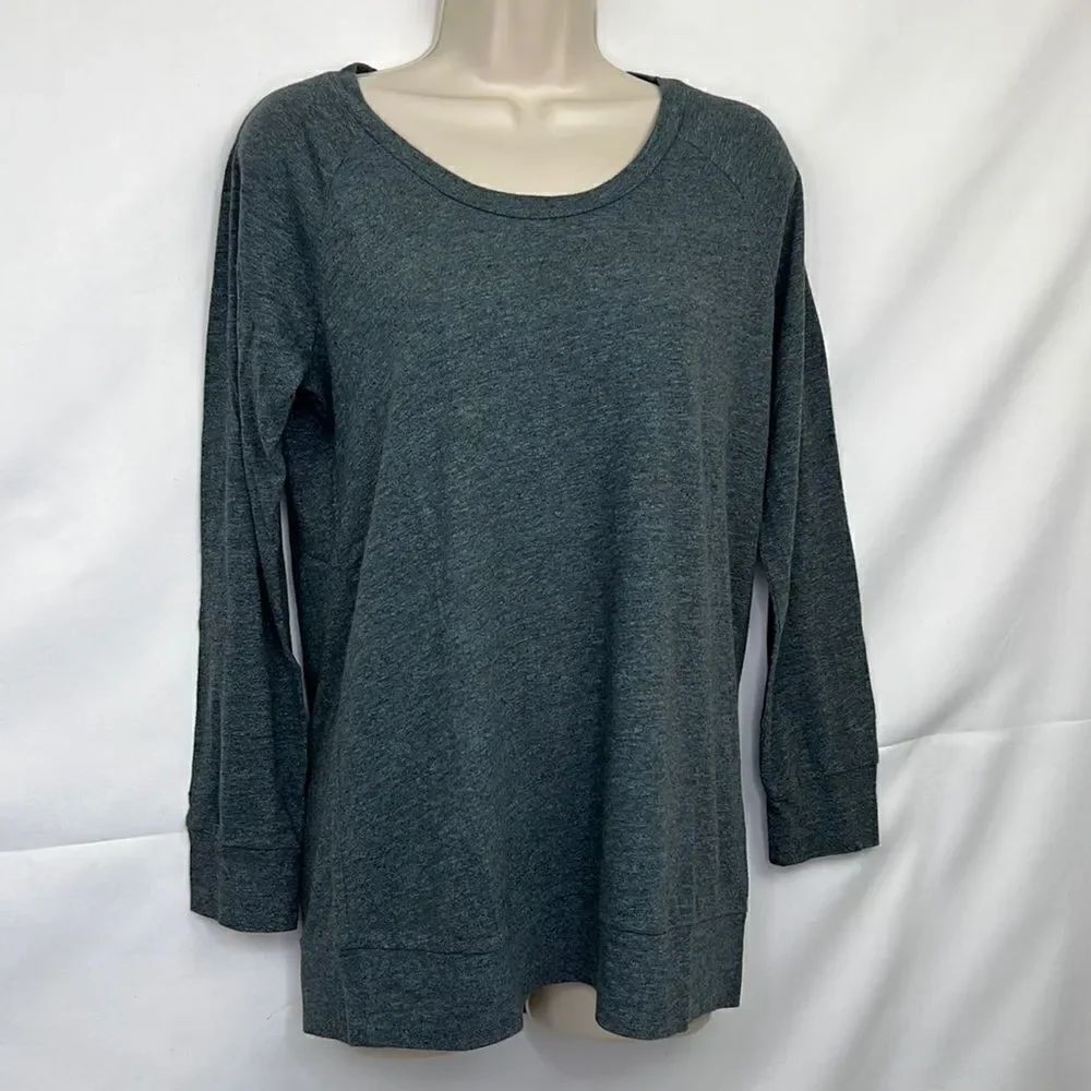 Lanston REVOLVE gray heathered scoop neck banded bottom long sleeve t NWT small